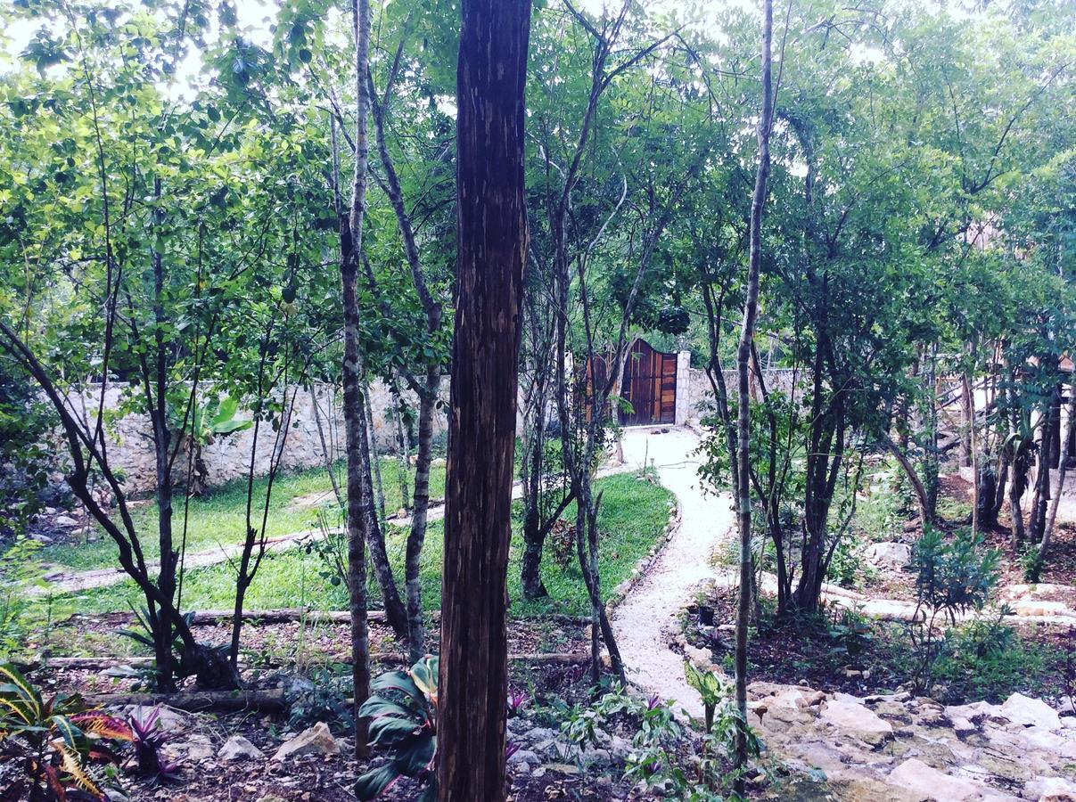 Escarabajo Rojo Panzió Tulum Kültér fotó