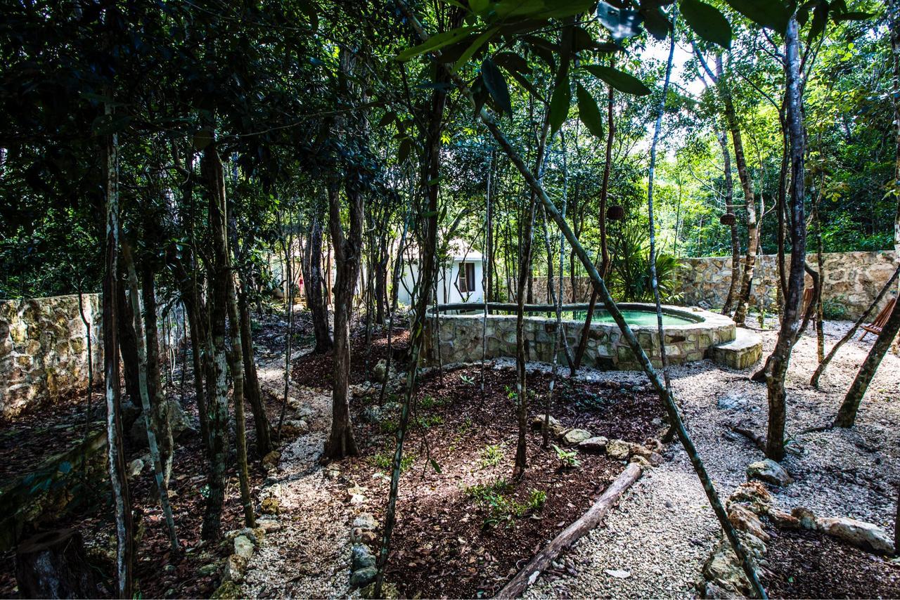 Escarabajo Rojo Panzió Tulum Kültér fotó